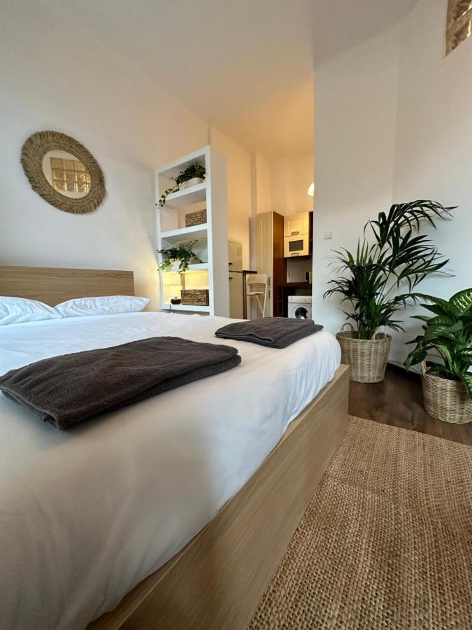 Studio Na Starej Ochocie Apartment Warsawa Bagian luar foto