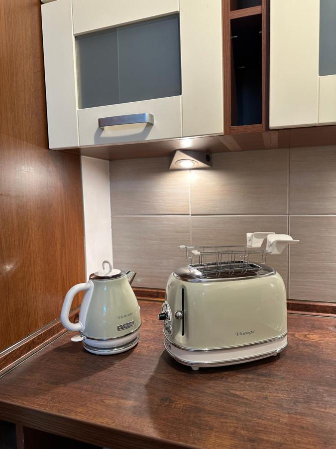 Studio Na Starej Ochocie Apartment Warsawa Bagian luar foto