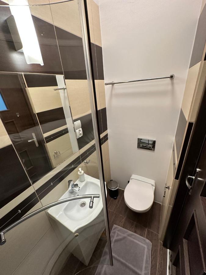Studio Na Starej Ochocie Apartment Warsawa Bagian luar foto